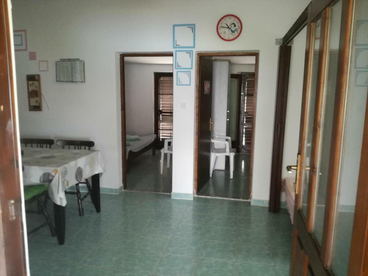 Apartment Marija Zdrelac Exterior photo